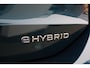 Volkswagen Tiguan 1.5 eHybrid R-Line Edition 204PK/150KW, LED Matrix IQ.Light, rondomzichtcamera (area view), Apple Carplay & Android Auto, elektr. bedienbaar panoramadak, voorstoelen verwarm- en ventileerbaar met massagefunctie, achteruitrijcamera, elektr. uitklapbare trekhaak met aanhanger manoeuvreerfunctie (Trailer Assist), full map navigatie, 3-zone Climatronic, head-up display, Keyless Entry & Start, high end audio installatie, elektrisch bedienbare achterklep met sensorsturing, dodehoekdetectie (Side Assist), file assistent, dynamische grootlichtassistent, autonome parkeerfunctie (Park Assist), volledig digitaal instrumentenpaneel (Digital Cockpit Pro), 20'' LMV 'York'