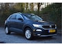 Volkswagen T-Roc 1.0 TSI Style Nav | LM Velgen | Trekhaak | NL-Auto | Climate Control