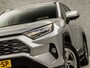 Toyota RAV4 2.5 Hybrid AWD Executive 222Pk Automaat (VIRTUAL COCKPIT, APPLE CARPLAY, MEMORY SEATS, LEDER, STOELVERWARMING/KOELING, JBL AUDIO, 360 CAMERA, ADAPTIVE CRUISE, TREKHAAK, ELEK ACHTERKLEP, NIEUWSTAAT)