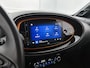 Toyota Aygo X 1.0 VVT-i MT Limited | 1e Eigenaar | NIEUW GELEVERD EN ONDERHOUDEN | JBL | PDC voor en achter | Keyless |