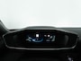 Peugeot e-2008 EV GT 50 kWh 136 PK | LED | Panoramadak | Trekhaak | Achteruitrijcamera | Navigatie |