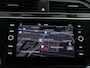 Volkswagen Tiguan R-Line 1.5 TSI 150 PK DSG | LED Plus | Panoramadak | keyless | Head-Up | Trekhaak | Achteruitrijcamera |