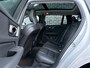 Volvo V60 2.0 B4 Ultimate Dark | Bowers & Wilkins audiosysteem | Adaptieve Cruise | Lederen bekleding | Stoel-/Stuurwielverwarming | Park Assist | Getint Glas