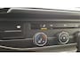 Volkswagen Transporter 2.0 TDI L2H1 28 Bulli Leder / Camera / Trekhaak / LED