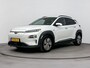 Hyundai Kona Electric EV Limited 64 kWh Premium | SoH 95% | Warmtepomp | Leer | Stoel + stuurverwarming | Head-up display | Parkeersensoren |