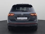 Volkswagen Tiguan 1.4TSIeHybrid 180kW/245PK R-Line DSG · Panoramadak · Trekhaak · Camera · Apple/Android