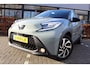 Toyota Aygo X 1.0 VVT-i MT Pulse Bi-tone | Rijklaar | Apple/Android | Camera | Clima | Adap.cruise | NL-auto