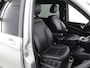 Mercedes-Benz V-klasse 300d 4-MATIC | L2 Lang | AMG | Dubbele Cabine | Distronic Plus | Burmester | Stoelverwarming | Lederen Bekleding | 5-zits | 2500 KG Trekhaak | Parkeercamera | AMG