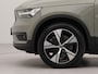 Volvo XC40 Recharge P8 AWD R-Design | Wifi | Elcctr. schuif panorama dak Electr. bedienbare voorstoelen | Apple Carplay | Bluetooth | Stoelverwarming | Achteruitrij camera -parkeerassist achter | Cruise control | Verwarmd stu