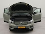 Volvo XC40 Recharge P8 AWD R-Design | Wifi | Elcctr. schuif panorama dak Electr. bedienbare voorstoelen | Apple Carplay | Bluetooth | Stoelverwarming | Achteruitrij camera -parkeerassist achter | Cruise control | Verwarmd stu