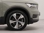 Volvo XC40 Recharge P8 AWD R-Design | Wifi | Elcctr. schuif panorama dak Electr. bedienbare voorstoelen | Apple Carplay | Bluetooth | Stoelverwarming | Achteruitrij camera -parkeerassist achter | Cruise control | Verwarmd stu