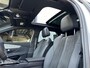 Peugeot 3008 1.6 HYbrid 225 PK GT Pack Business | Meest Complete Uitvoering | Slechts 11.000 KM | Nieuwstaat Auto | Schuif Kantel Panoramadak | Alcantara Stoelen | Full LED | Keyless Pakket | Night Vision | 360 Graden Camera | 19 Inch Velgen | Navigatie | Adaptieve Cruise Control |