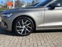 Volvo V60 2.0 T6 Recharge 340 pk AWD Momentum Pro Navigatie Trekhaak Panoramadak Head Up Camera PDC v+a Dab Carplay Extra Getint Glas NL Auto 1e Eigenaar Plug in Hybride