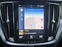 Volvo V60 2.0 T6 Recharge 340 pk AWD Momentum Pro Navigatie Trekhaak Panoramadak Head Up Camera PDC v+a Dab Carplay Extra Getint Glas NL Auto 1e Eigenaar Plug in Hybride