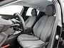 Peugeot 208 Allure 100pk | NIEUW MODEL | Navigatie | Climate Control | Cruise Control | Parkeersensoren v+a | Armsteun | Digitaal instrumentenpaneel | Draadloze Apple Carplay / Android Auto | DAB+ radio | All seasonbanden | Led koplampen | Donker getint glas | 16" lichtmetalen velgen |