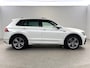 Volkswagen Tiguan 1.5 TSI ACT 150PK R-line | Virtual | Carplay | Trekh. | Adaptive Cruise | LED | Parkeersens. | NAP