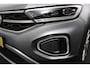 Volkswagen T-Roc 1.5 TSI 150pk DSG Style | Navigatie | Apple Carplay/Android Auto | Parkeersensoren | Camera | Adaptive Cruise Control | Digitale cockpit | Park Assist | Stoel- en stuurverwarming | Elektrische achterklep | LED-koplampen