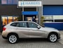 BMW X1 XDrive28i Business 245PK|Navi|Xenon|Automaat|Panoramadak|Sportstoelen|Leder bekleding|Trekhaak|4x4|StoelVW|Clima|PDC|Isofix