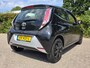 Toyota Aygo 1.0 VVT-i x-Play BLACK, Camera! Nwe Apk! VAN/VOOR WEKEN!!