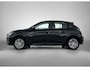 Peugeot e-208 EV Active Pack 50 kWh 136pk | Navigatie | Climate Control | Cruise Control | Armsteun | Led koplampen | DAB+ radio | Parkeersensoren | Keyless start | Apple Carplay / Android Auto | Bluetooth | Elektrisch inklapbare spiegels | Regensensor | Automatisch dimlicht | 16" lichtmetalen velgen |