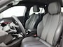 Peugeot 2008 SUV GT Hybrid 145pk Automaat | Navigatie | Achteruitrijcamera | Climate Control | Adaptieve Cruise Control | Full Led koplampen | Parkeersensoren v+a | Keyless | Armsteun | Draadloze Apple Carplay / Android Auto | Digitaal instrumentenpaneel | DAB+ radio | Afwijkende dakkleur | Donker getint glas | 17" lichtmetalen velgen |