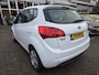 Kia Venga 1.4 CVVT X-tra LEUKE AUTO RIJDT EN SCHAKELT GOED