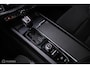 Volvo V60 2.0 T4 Momentum Pro | Trekhaak | 1e eig | Dealer onderhouden | Camera |