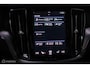 Volvo V60 2.0 T4 Momentum Pro | Trekhaak | 1e eig | Dealer onderhouden | Camera |