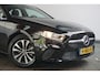 Mercedes-Benz A-klasse 180 Business Solution | Sportstoelen Half Leder | Automaat | Camera | Breedbeeld Navi | BTW-Auto! |