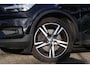Volvo XC40 T5 Recharge R-design 262pk I HarmanKardon I Carplay I Trekhaak I Camera I Navi I Stoelverwarming
