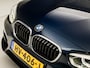 BMW 1-Serie 118i EDE Sportline Automaat (GROOT NAVIGATIE, CAMERA, XENON, SPORTSTOELEN, GETINT GLAS, BLUETOOTH, STOELVERWARMING, CRUISE CONTROL, WITTE STIKSELS, NIEUWSTAAT)
