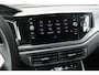 Volkswagen Polo 1.0 TSI 110PK DSG R-LINE / FULL BLACK / VERLAGINGSVEREN / APPLE CARPLAY / LED KOPLAMPEN / DIGITAL DASCH / MAXTON