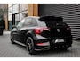 Volkswagen Polo 1.0 TSI 110PK DSG R-LINE / FULL BLACK / VERLAGINGSVEREN / APPLE CARPLAY / LED KOPLAMPEN / DIGITAL DASCH / MAXTON