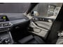 BMW X6 xDrive40i High Executive HUD | H&K | Pano | Luchtvering | 360 Camera | Stuurverwarming | Memory seats | Trekhaak | Adapt. Cruise Control + Zelfsturende functie