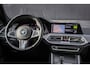 BMW X6 xDrive40i High Executive HUD | H&K | Pano | Luchtvering | 360 Camera | Stuurverwarming | Memory seats | Trekhaak | Adapt. Cruise Control + Zelfsturende functie