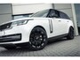 Land Rover Range Rover 3.0 P460e HSE PHEV | 23 Inch Gloss Black | Shadow Pack | El.trekhaak | Pano | Head-up | Softclos