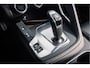 Jaguar E-Pace P200 AWD R-Dynamic S | Glazen dak | Black Pack | 20 Inch | Adaptieve Cruise Control |