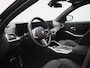 BMW 3-Serie 320e | Afneembare Trekhaak | M-Sportpakket | LCI | Live Cockpit Plus | PDC Voor + Achter | Full-Map Navigatie | Climate Control | Cruise Control | Licht- & Regensensor | Apple Carplay & Android Auto
