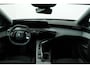 Peugeot 3008 1.2 Hybrid 145 Allure | Navigatie | Camera | Cruise control | ECC | Stoelverwarming | Keyless |