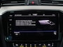 Volkswagen Passat 2.0 TSI R Line | 190pk | Trekhaak | Leder/Alcantara | Stoelverwarming | Camera | Matrix LED | Adaptive cruise | Virtual Cockpit | Carplay | Navigatie