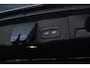 Volvo XC60 2.0 T6 Plug-in hybrid AWD Ultra Dark | Head Display | 360 Camera | 22" Diamond Velgen | Stoel & Stuurverwarming | Harman/Kardon audio | Schuifdak |