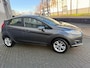 Ford Fiesta 1.0 Style Ultimate*Stoel-Verwarming*Velgen*Trekhaak*Park-Sensoren*Airco*Bluetooth*APK