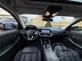BMW 3-Serie Touring 330i High Executive Panoramadak, Trekhaak, Harman/Kardon
