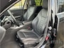 BMW 3-Serie Touring 330i High Executive Panoramadak, Trekhaak, Harman/Kardon