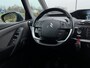 Citroën C4 Picasso 1.2 PureTech Business / 131 PK / Keyless entry / Camera / PDC V+A / Navi / Bluetooth / 17'' Inch LMV /