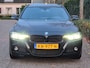 BMW 3-Serie Touring M Sport X-drive Apple CarPlay Panorama dealer onderhouden NAP 320i xDrive M Sport