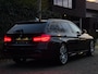 BMW 3-Serie Touring M Sport X-drive Apple CarPlay Panorama dealer onderhouden NAP 320i xDrive M Sport