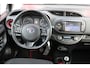Toyota Yaris 1.5 VVT-i Design Red met trekhaak