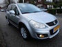 Suzuki SX4 1.6 Executive 120pk Clima Cruise Trekhaak 1200kg. Hoge instap
