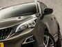 Peugeot 3008 1.2 PureTech Allure Sport Automaat 131Pk (APPLE CARPLAY, GROOT NAVI, LEDER, 360 CAMERA, GETINT GLAS, SPORTSTOELEN, TREKHAAK, LANE ASSIST, NIEUWSTAAT)